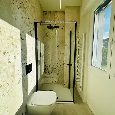 Airport Linate 아파트